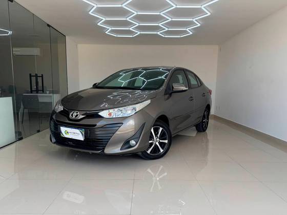 TOYOTA YARIS 1.5 16V FLEX SEDAN XS CONNECT MULTIDRIVE TOYOTA YARIS 1.5 16V FLEX SEDAN XS CONNECT MULTIDRIVE